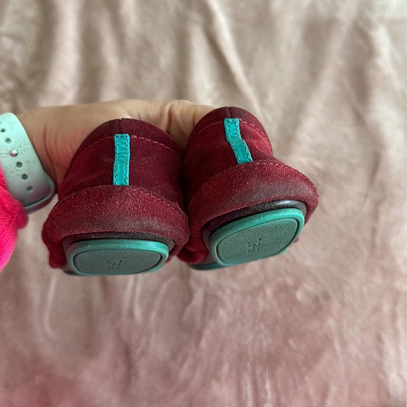 Rouge (red suede) Tieks Size 7 - Picture 4 of 4